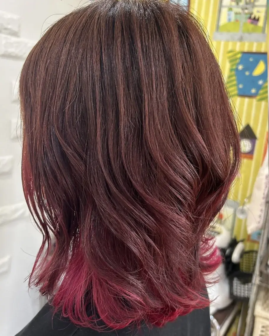 ミディアム 佐藤 帆春のヘアスタイル