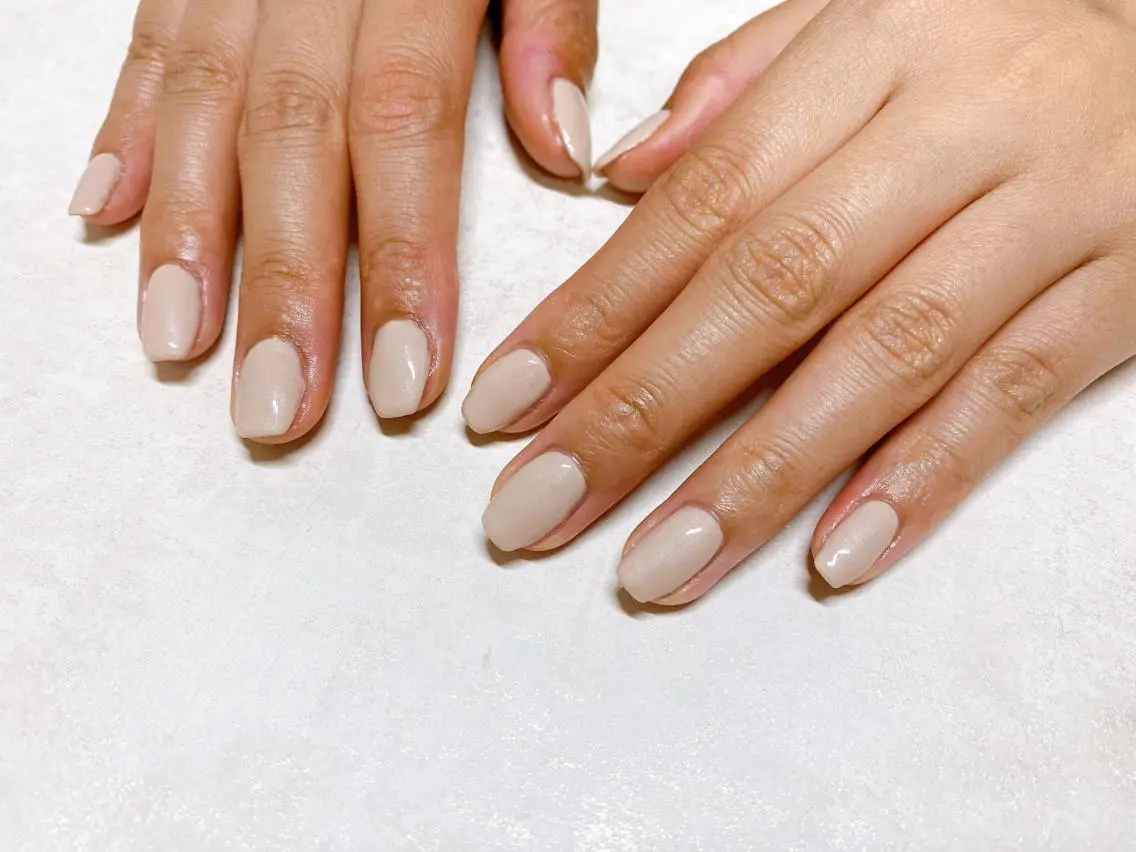ネイル オーロラネイル フラワーネイル フットネイル フレンチネイル ジェルネイル mogunail &blowのネイルデザイン