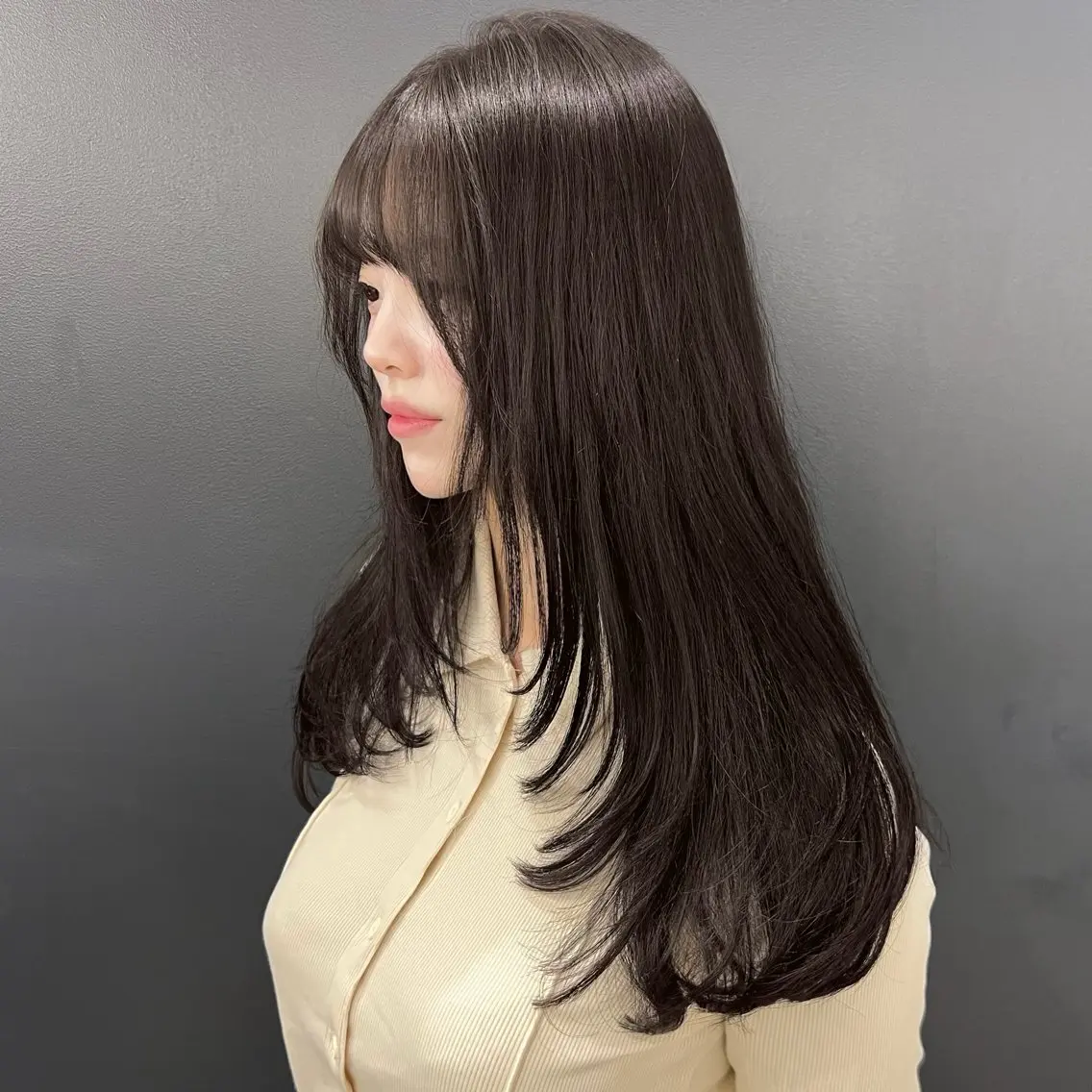 ロング カラー ヘアアレンジ ヘアカラー トリートメント ヘアセット 韓国ヘア/レイヤー/ 🩶ツブラ🩶のヘアスタイル