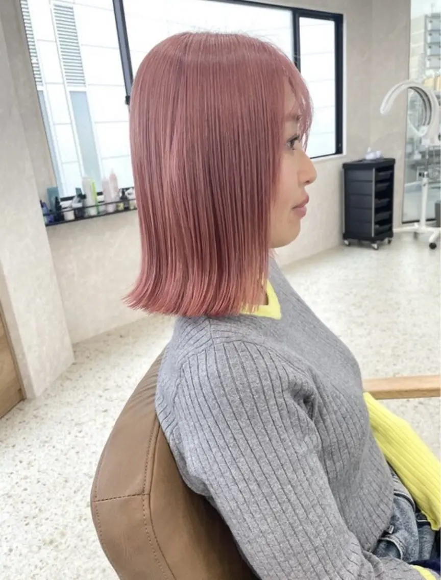 ミディアム カラー ベージュカラー ブリーチ ピンクカラー ピンクベージュ 近藤 叶大のヘアスタイル