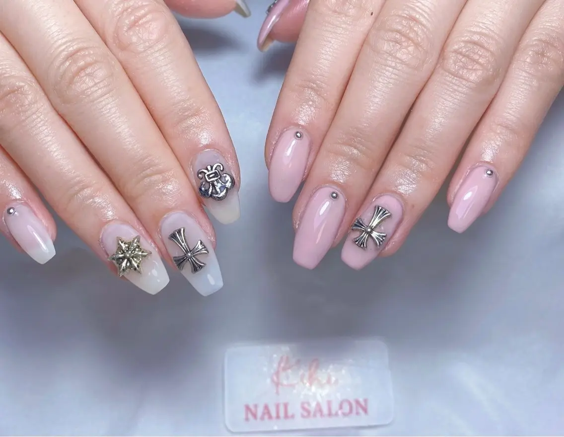 ネイル アートネイル フレンチネイル ジェルネイル グラデーション 韓国ネイル Nail Salon kihi大塚店のネイルデザイン