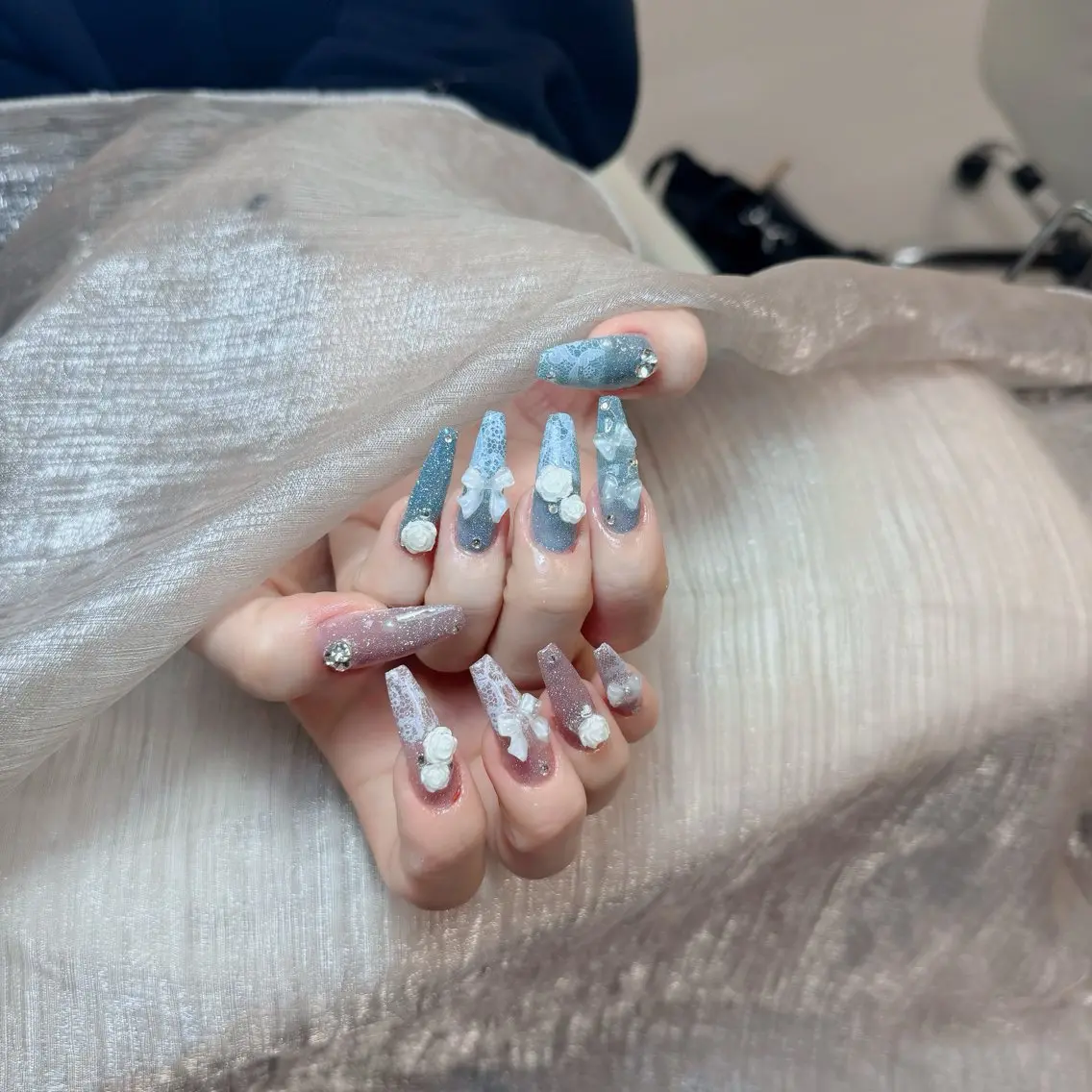 ネイル ジェルネイル 韓国ネイル マグネットネイル ネイルチップ 冬ネイル Lenie Nail Salonのネイルデザイン