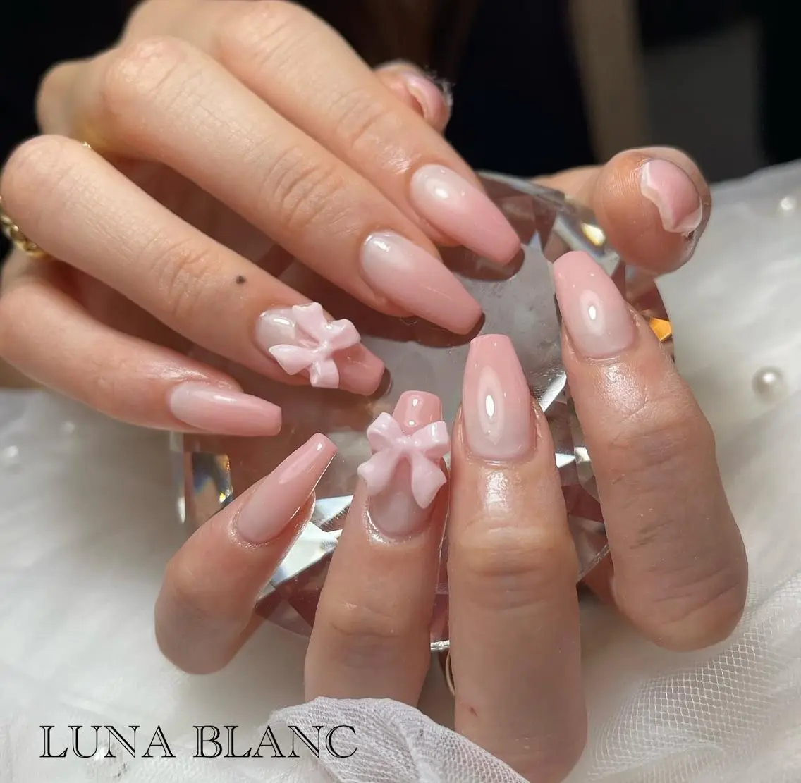 ネイル グラデーション ピンク ハンドネイル nail LUNA BLANCのネイルデザイン