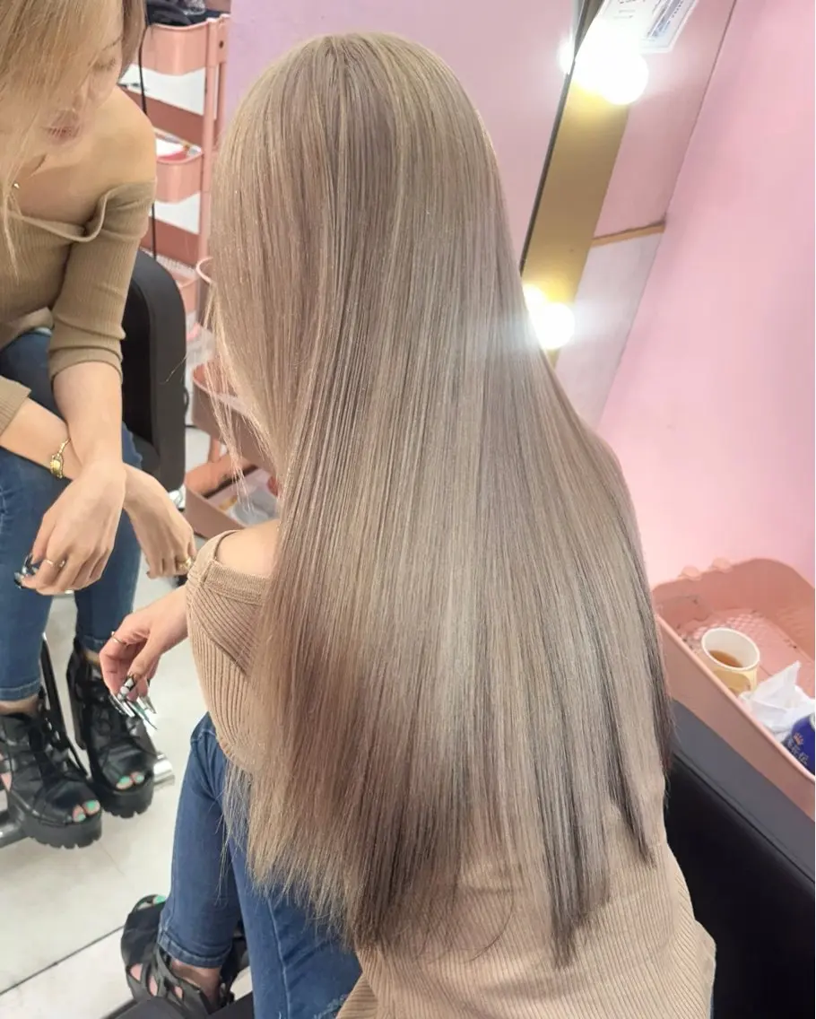 ロング カラー カット ヘアカラー トリートメント 🦋色落ちまで綺麗に 🦋KOKIのヘアスタイル