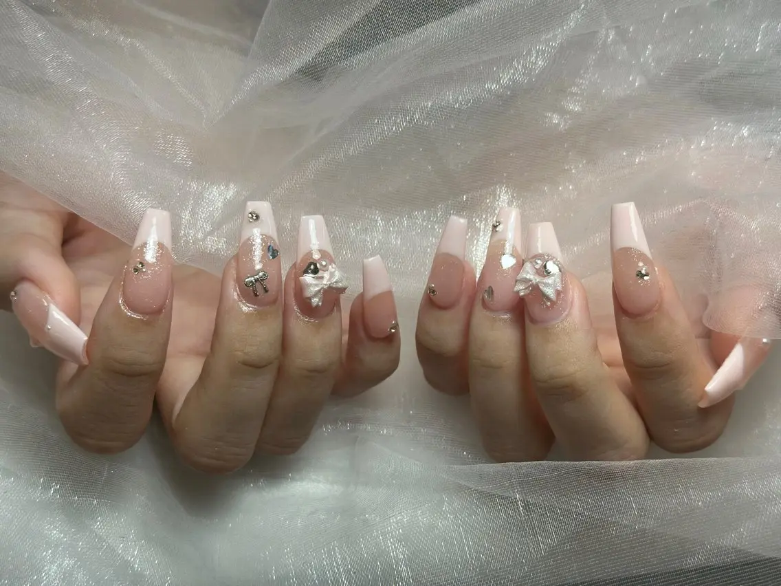 ネイル アートネイル 成人式 ジェルネイル ニュアンスネイル 夏ネイル NIE NAIL Luxeのネイルデザイン