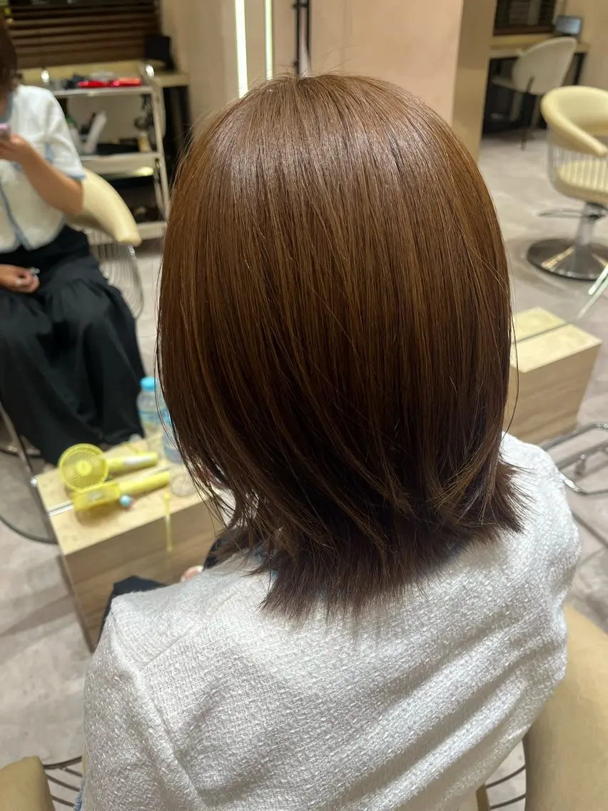 ショート カラー カット ヘアカラー 顔周りカット/ 透明感カラー/ユナのヘアスタイル