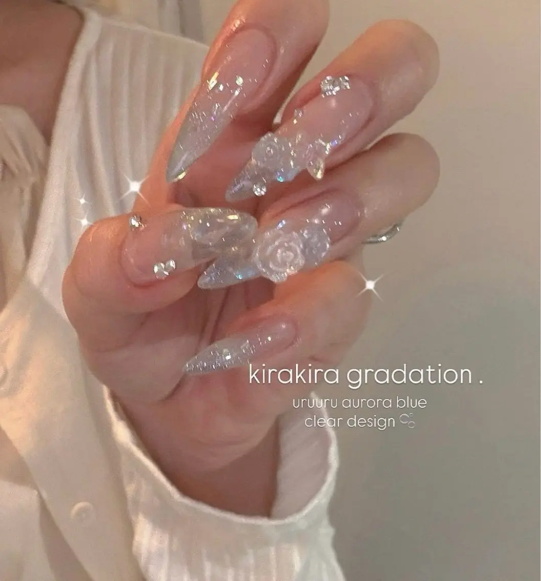 ネイル 長さ出し キラキラネイル 韓国ネイル ロングネイル ワンホンネイル ハンドネイル Josie nail salonのネイルデザイン