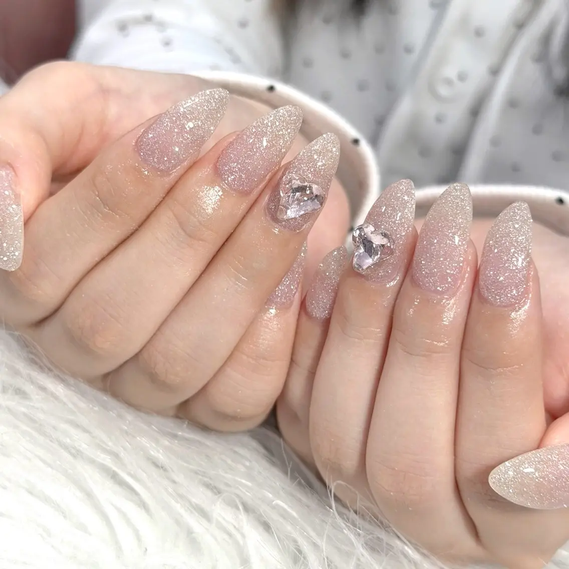 ネイル ハンドネイル LAVISH momoneのネイルデザイン