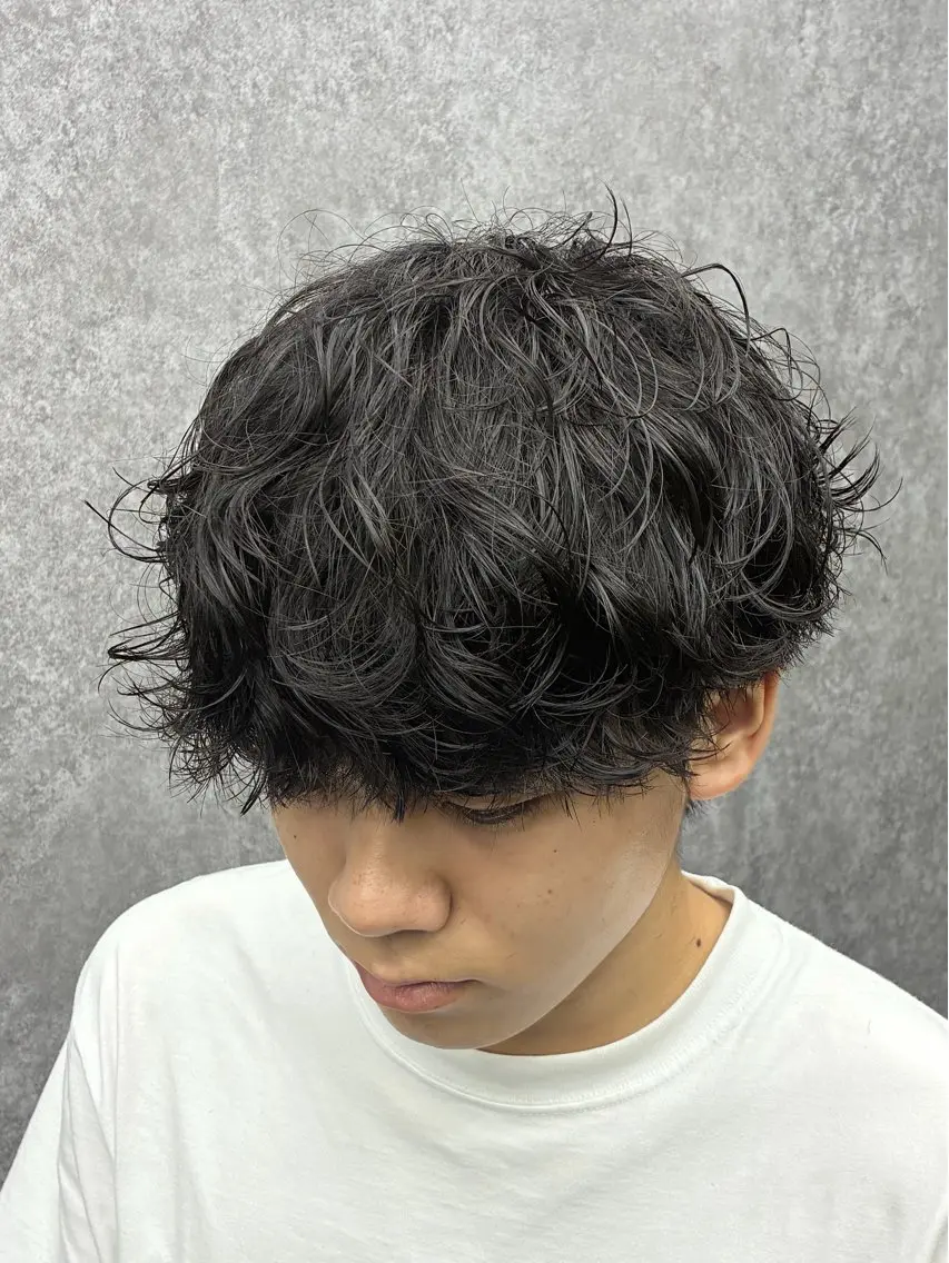 パーマ メンズ カット パーマ シャドウパーマ特化 🩵Chisatoのヘアスタイル
