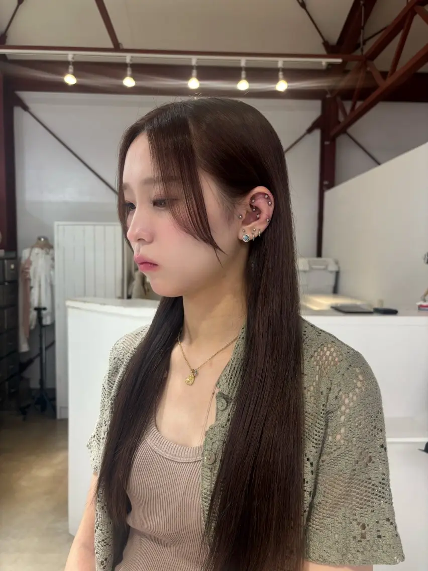 ロング カラー 高野 優菜のヘアスタイル