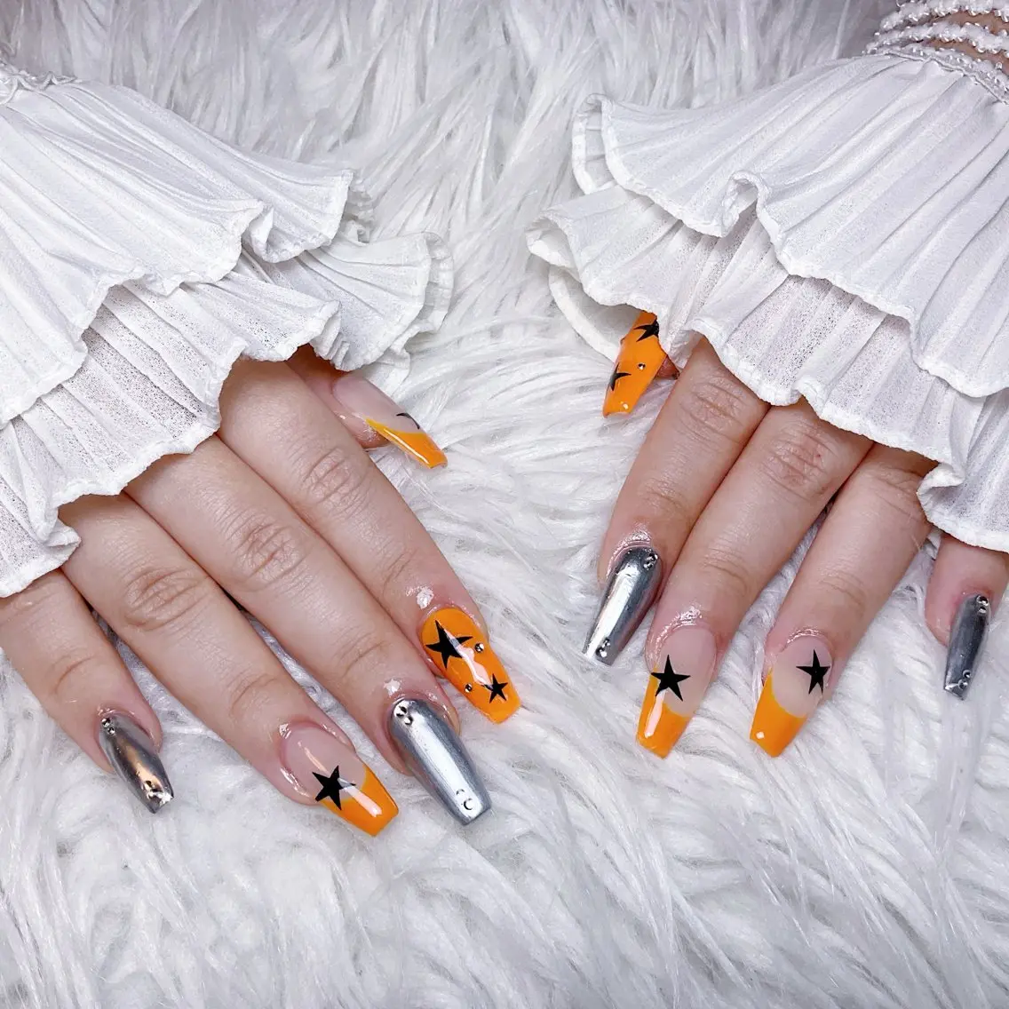 ネイル ハンドネイル 🍭Yun nail hyejin🌸のネイルデザイン