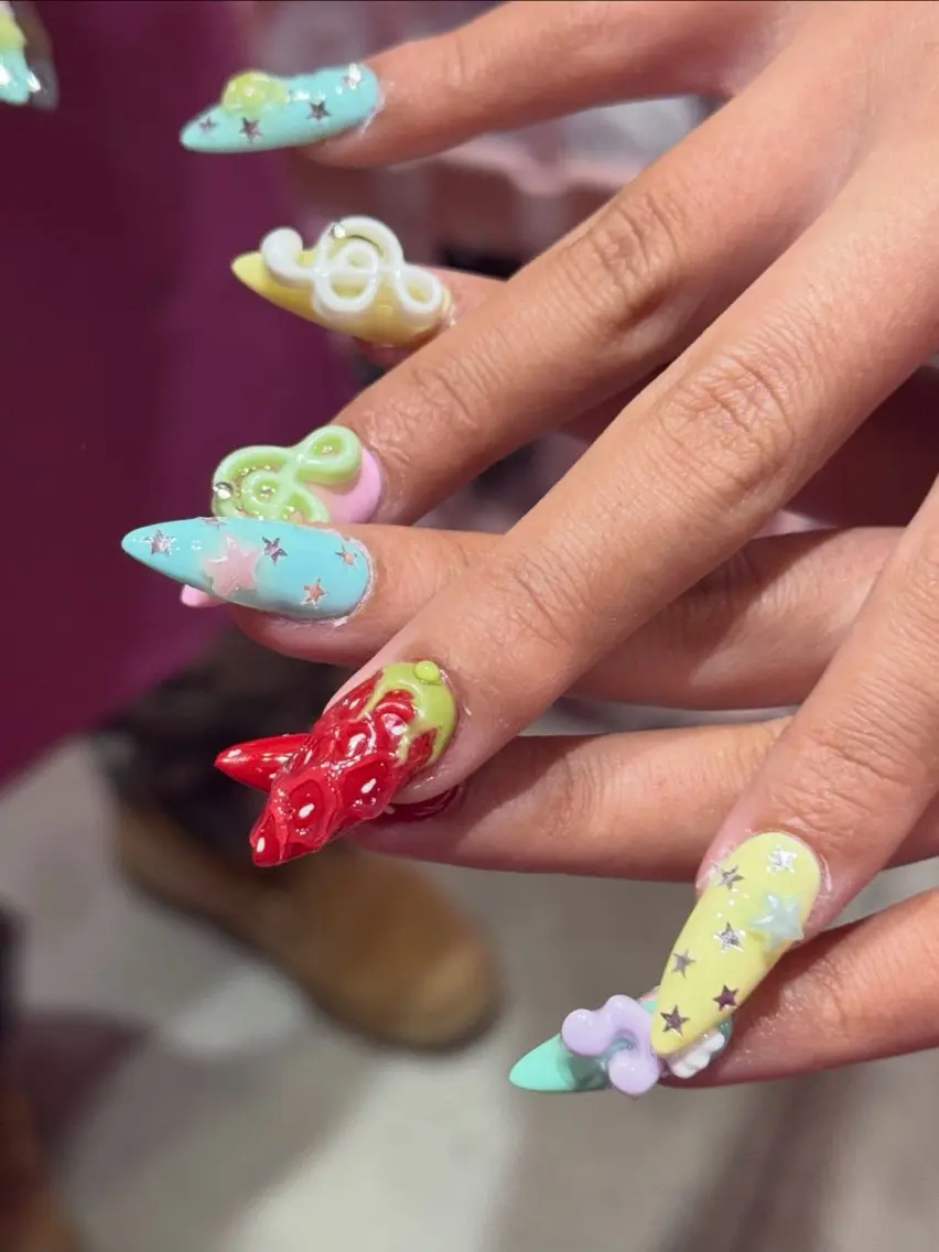ネイル HI-KO nail🍒のネイルデザイン