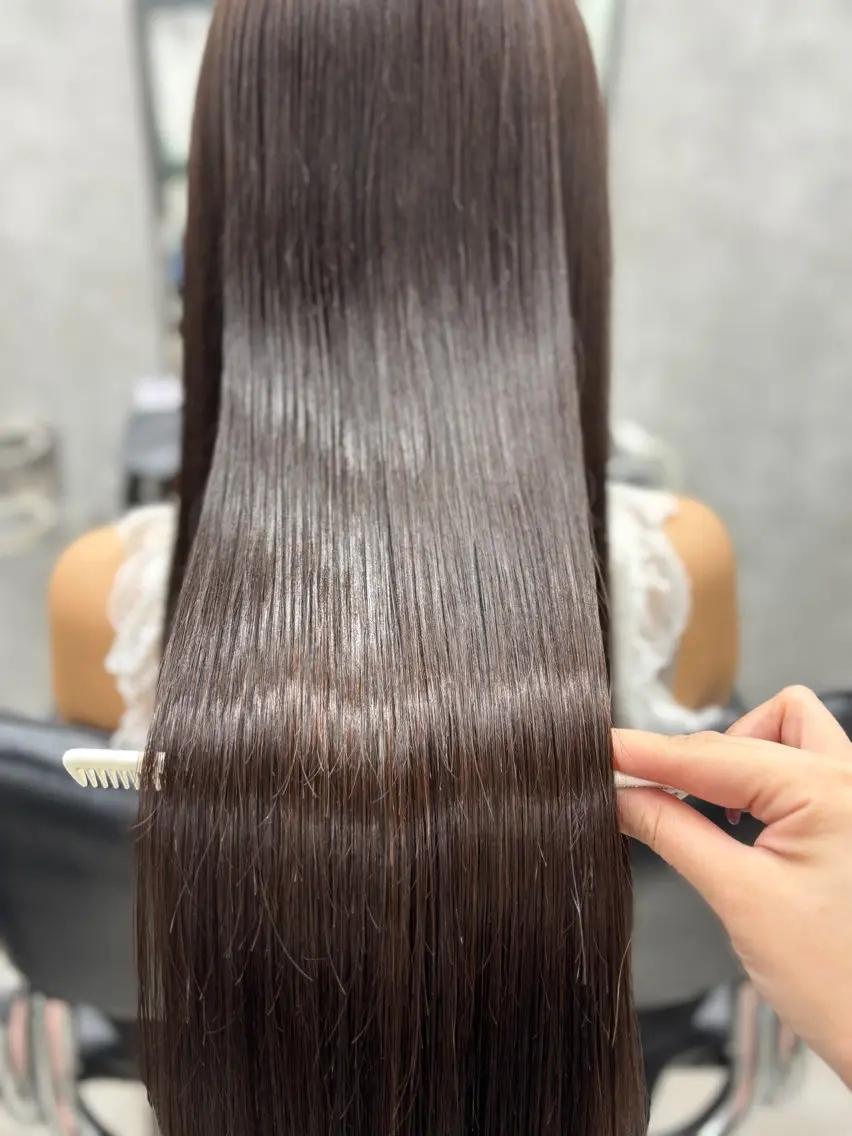 ロング ヘアカラー 宮尾 星夢のヘアスタイル