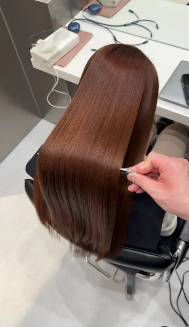 ミディアム 縮毛矯正 トリートメント 縮毛矯正クロスパーマ 益子達也のヘアスタイル