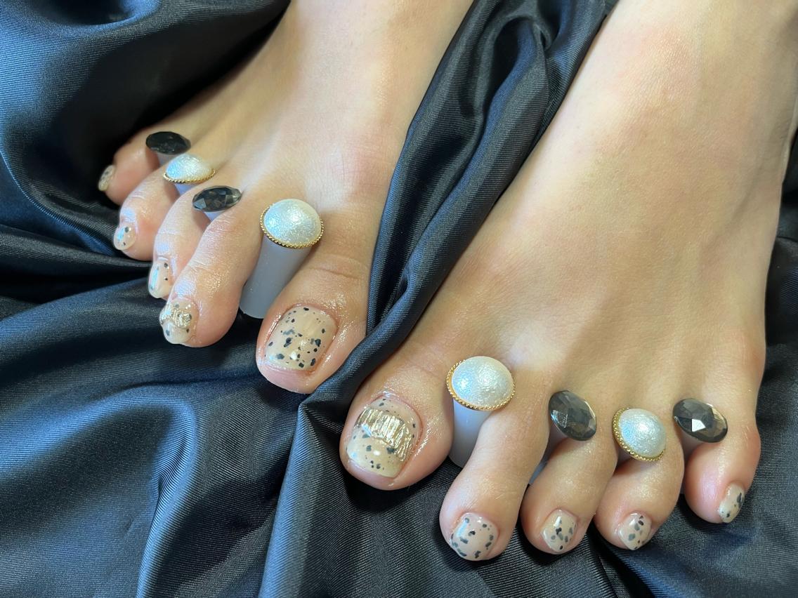 ネイル アートネイル フットネイル ジェルネイル シンプルネイル A"nail ネイリストayanaのネイルデザイン
