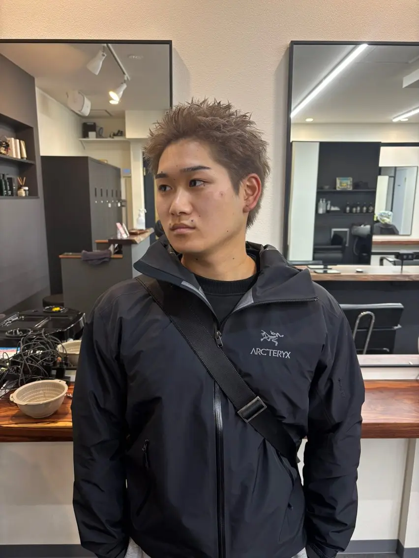 パーマ メンズ カット ヘアカラー トリートメント スパイキーパーマ 柏NO1 藤本葉のヘアスタイル