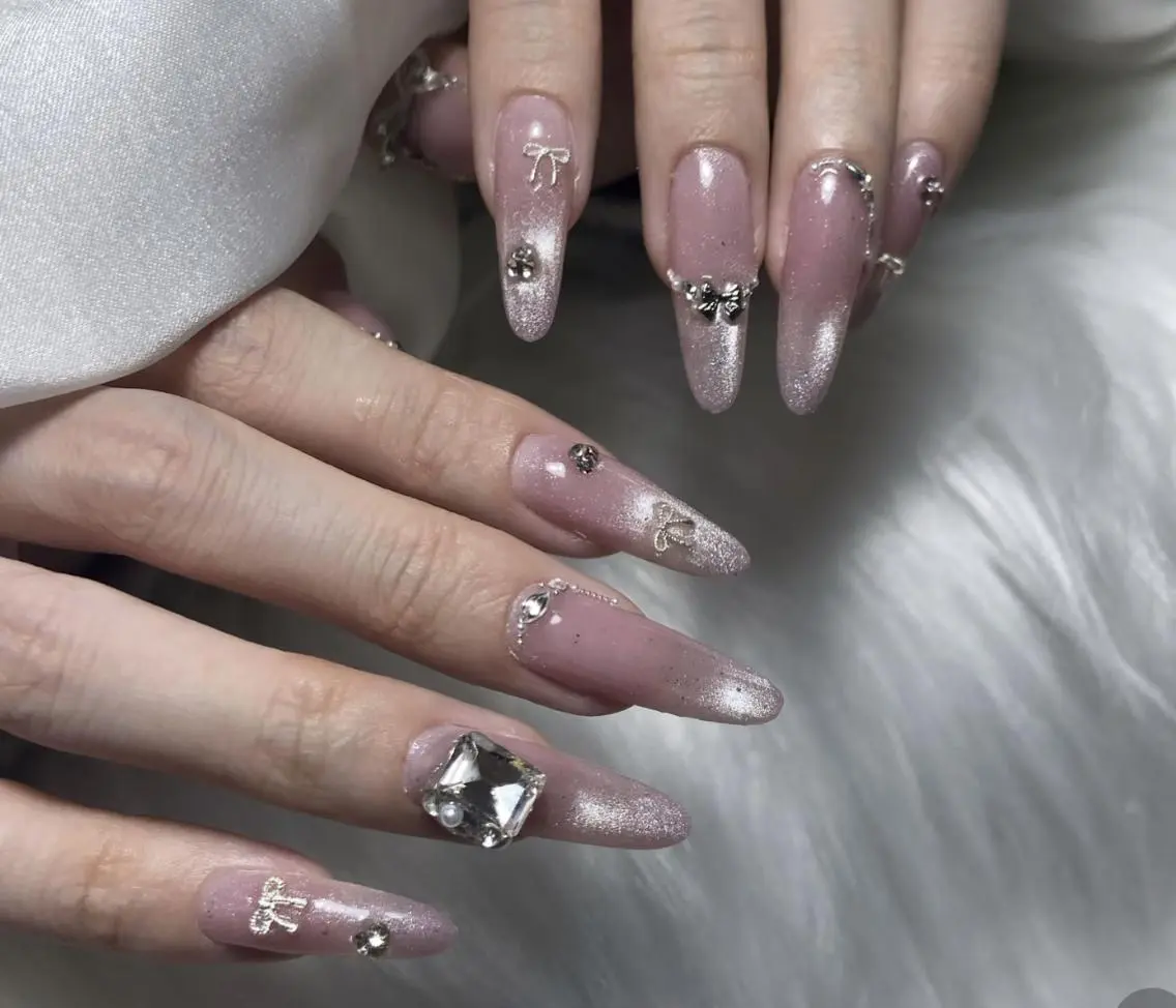 ネイル ハンドネイル Pure&Rich Nailのネイルデザイン