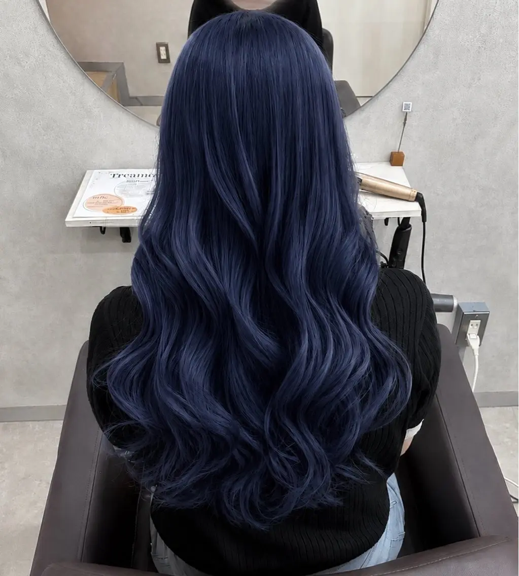 ロング 佐藤 琴海のヘアスタイル