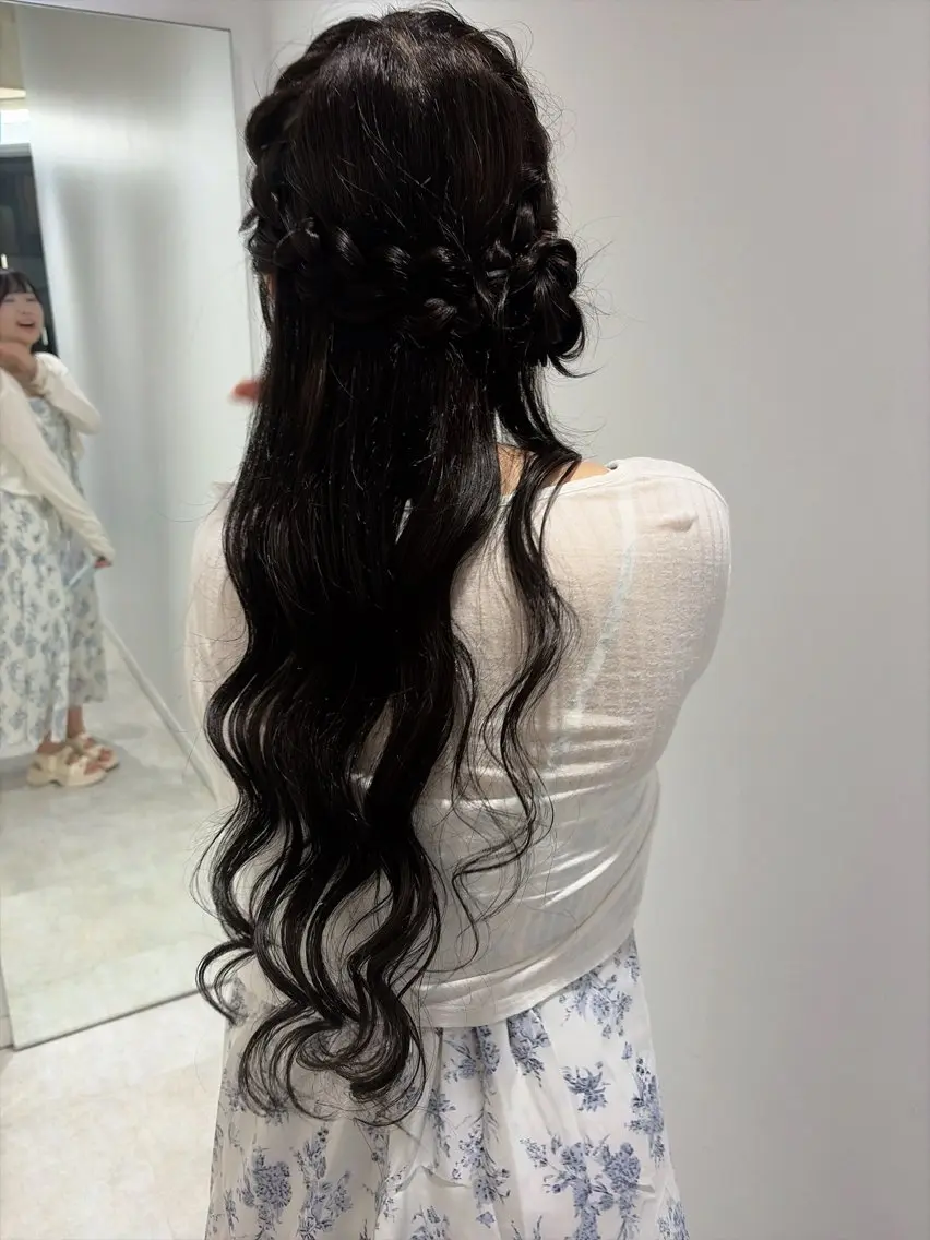 ロング ヘアアレンジ 斉藤 沙也加のヘアスタイル