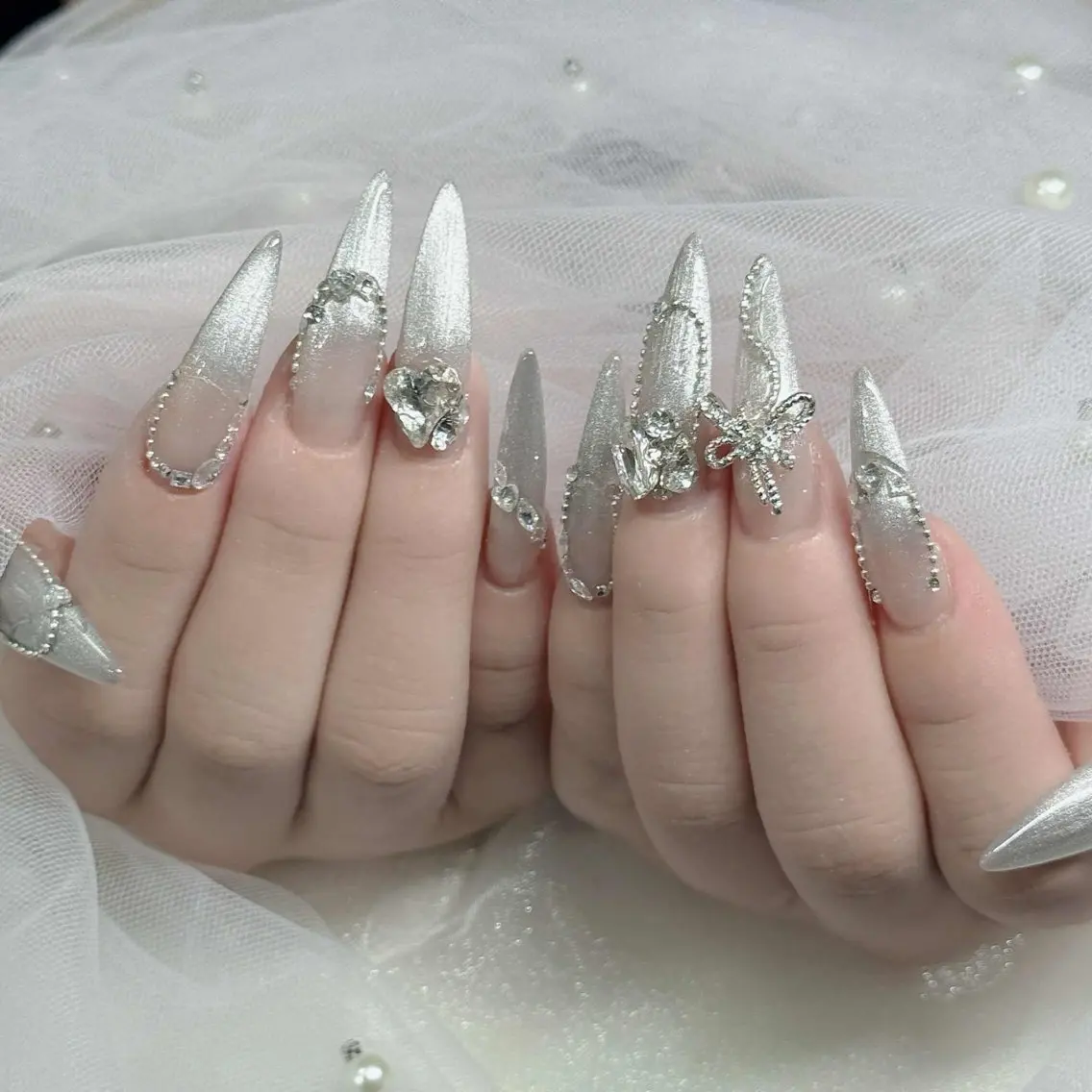 ネイル フットネイル フレンチネイル グラデーション 韓国ネイル ロングネイル ハンドネイル Hani Nail Salonのネイルデザイン