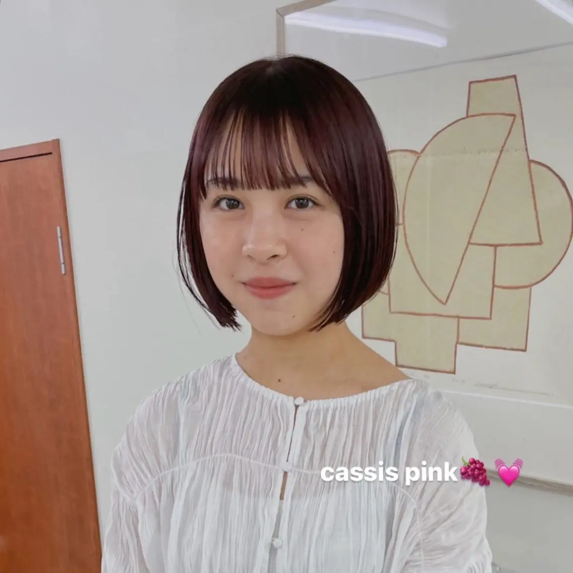 カラー カシス ピンクカラー ヘアカラー ニイ/栄/ ボブカットモデル募集のヘアスタイル