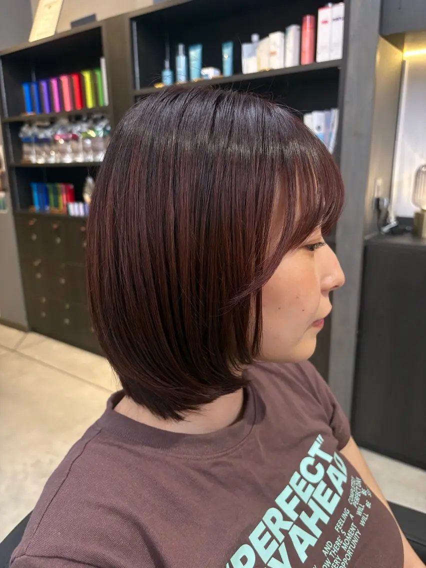 ミディアム カラー ブラウンカラー 顔まわりレイヤー 顔周りカット レイヤーカット カット ヘアカラー 新田 勇斗のヘアスタイル
