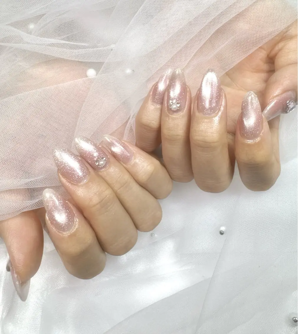 ネイル アートネイル チークネイル ドット フットネイル フレンチネイル ハンドネイル Queeens nailのネイルデザイン