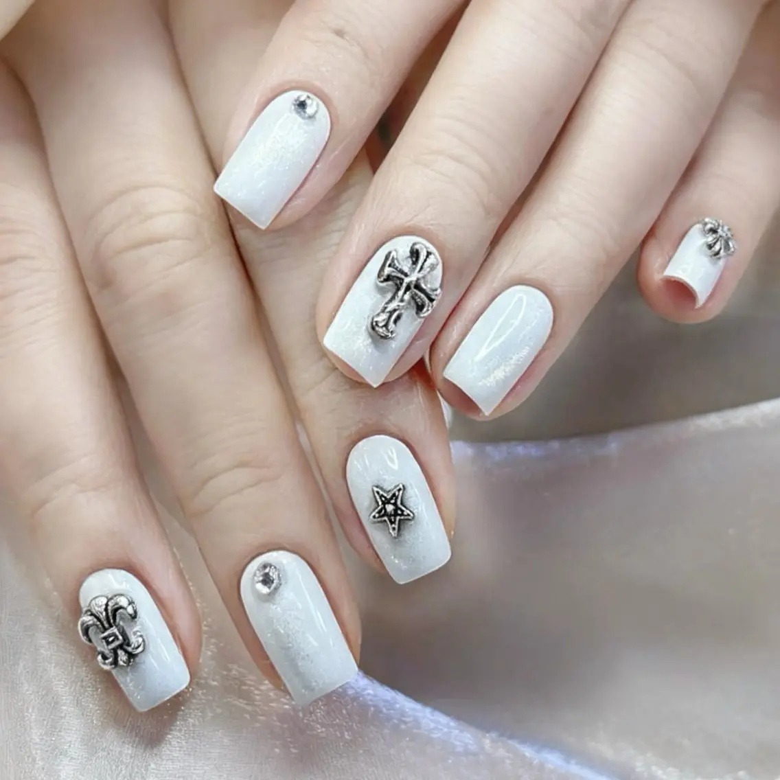 ネイル BuBu Nail渋谷道玄坂2のネイルデザイン