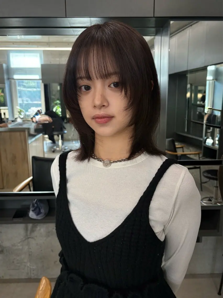 ミディアム カラー カット ヘアカラー トリートメント Saki/レイヤー/ 柔らかカラーのヘアスタイル
