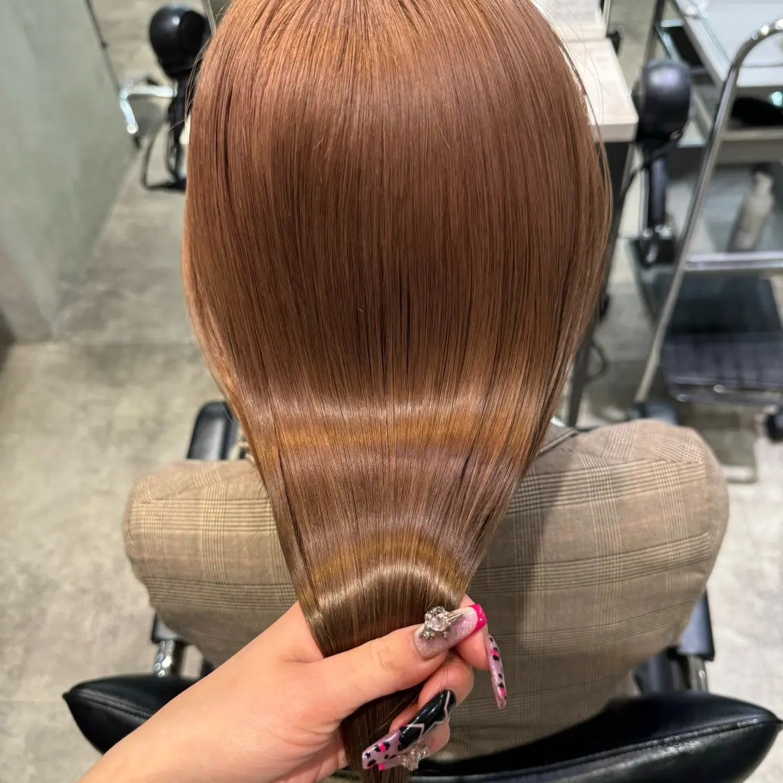 ミディアム ヘアカラー トリートメント ☪ ‎ハイトーン信者 ☪️yumeka🪩のヘアスタイル