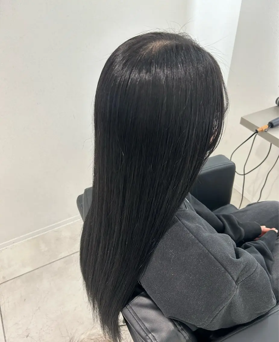 ロング カラー カット ヘアカラー mayu なかもずのヘアスタイル