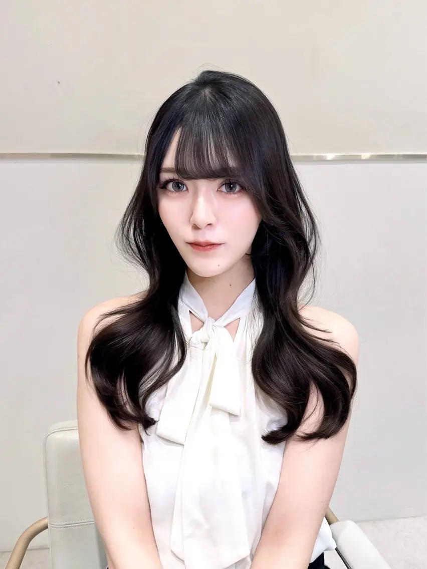ロング カラー カット ヘアカラー トリートメント ヘッドスパ ヘアセット 韓国ヘア/レイヤー/ 顔まわり/りょーとのヘアスタイル
