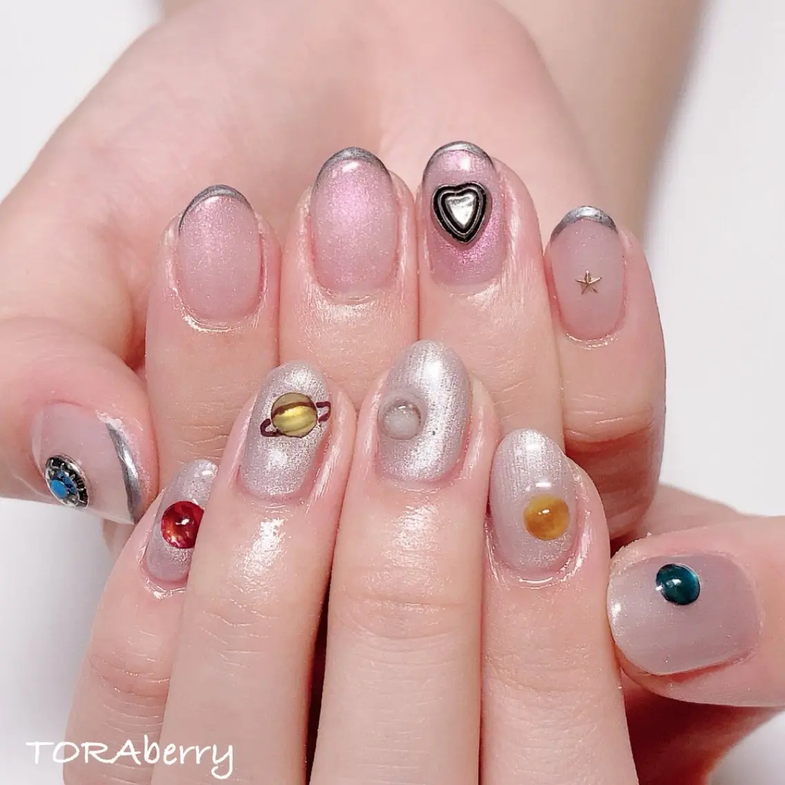 ネイル ハンドネイル ネイリスト なつみのネイルデザイン