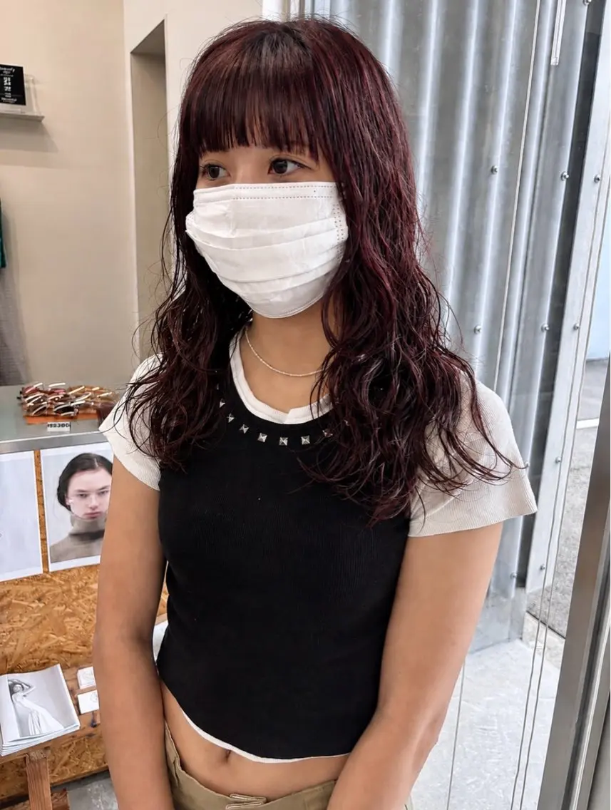 セミロング セミロングパーマ ワイドバング カット パーマ トリートメント 舘谷 愛莉のヘアスタイル