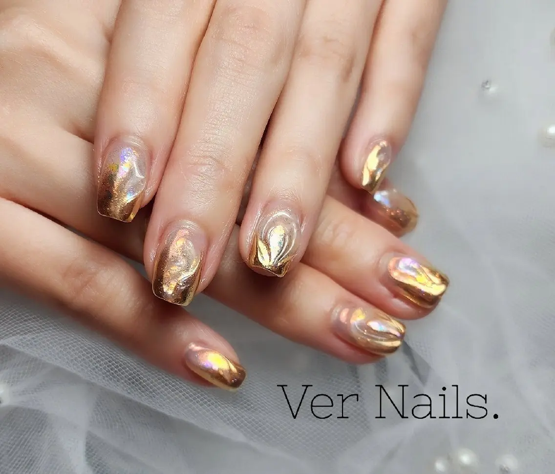 ネイル オーロラネイル ミラーネイル ぷっくりネイル ハンドネイル Ver Nails.のその他イメージ