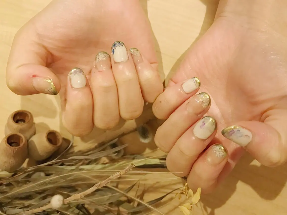 ネイル ハンドネイル フットネイル rebon＊ natsukiのネイルデザイン