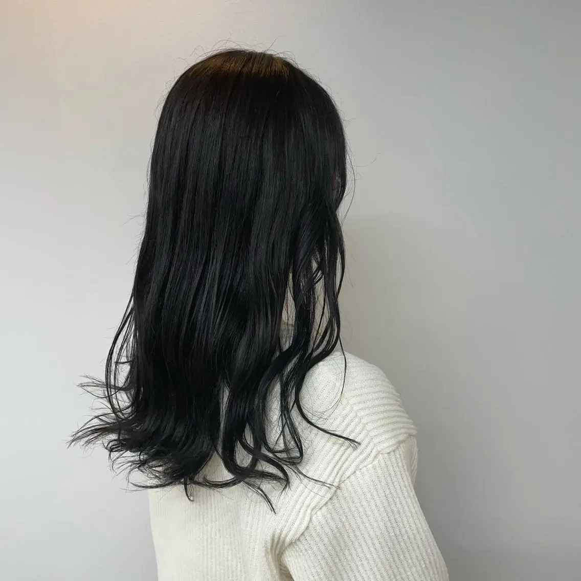 ロング カラー ブルーカラー ARMONY大阪店 パーマ職人伊丹のヘアスタイル