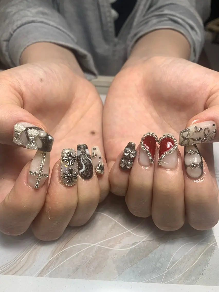 ネイル フレンチネイル ジェルネイル 韓国ネイル マグネットネイル マグネットフレンチ akina nailsのネイルデザイン