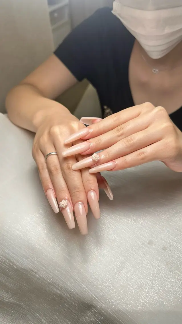 ネイル ハンドネイル モモ NAILSのネイルデザイン