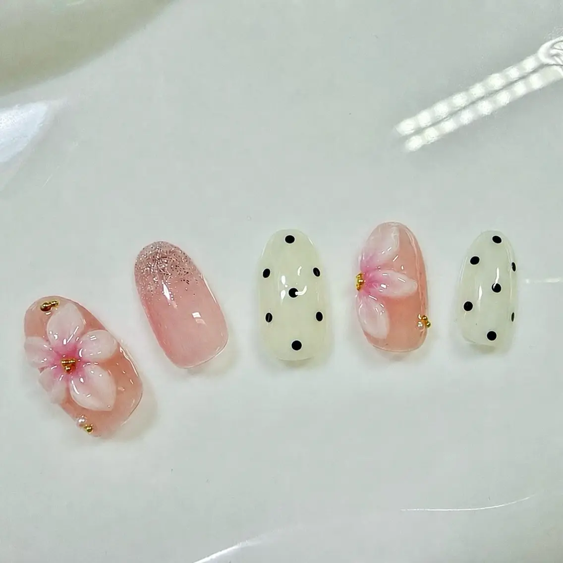 ネイル 持ち込み Nailsalon Labrillerのネイルデザイン