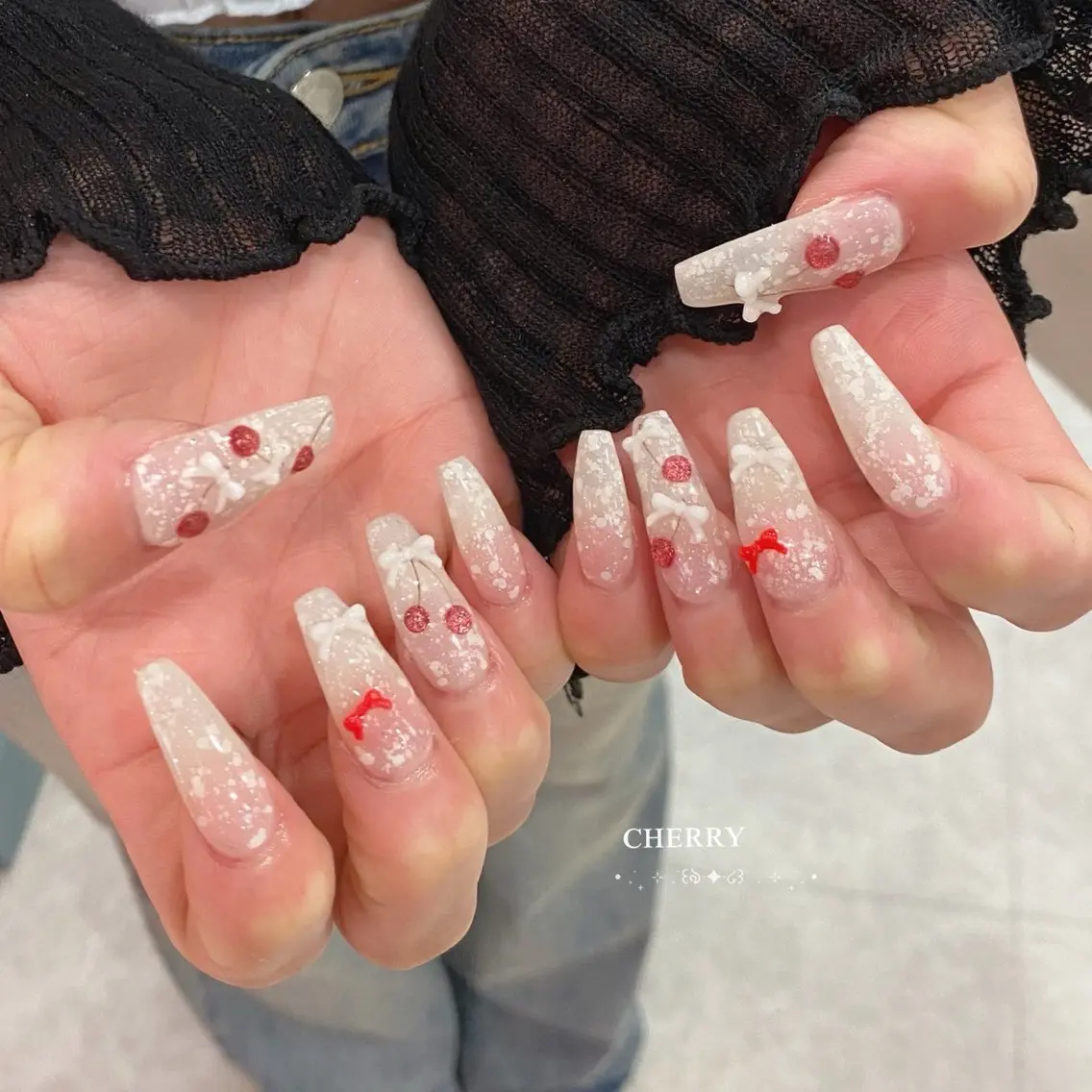 ネイル ハンドネイル 🎀FLORANZ 🎀MIKAのネイルデザイン