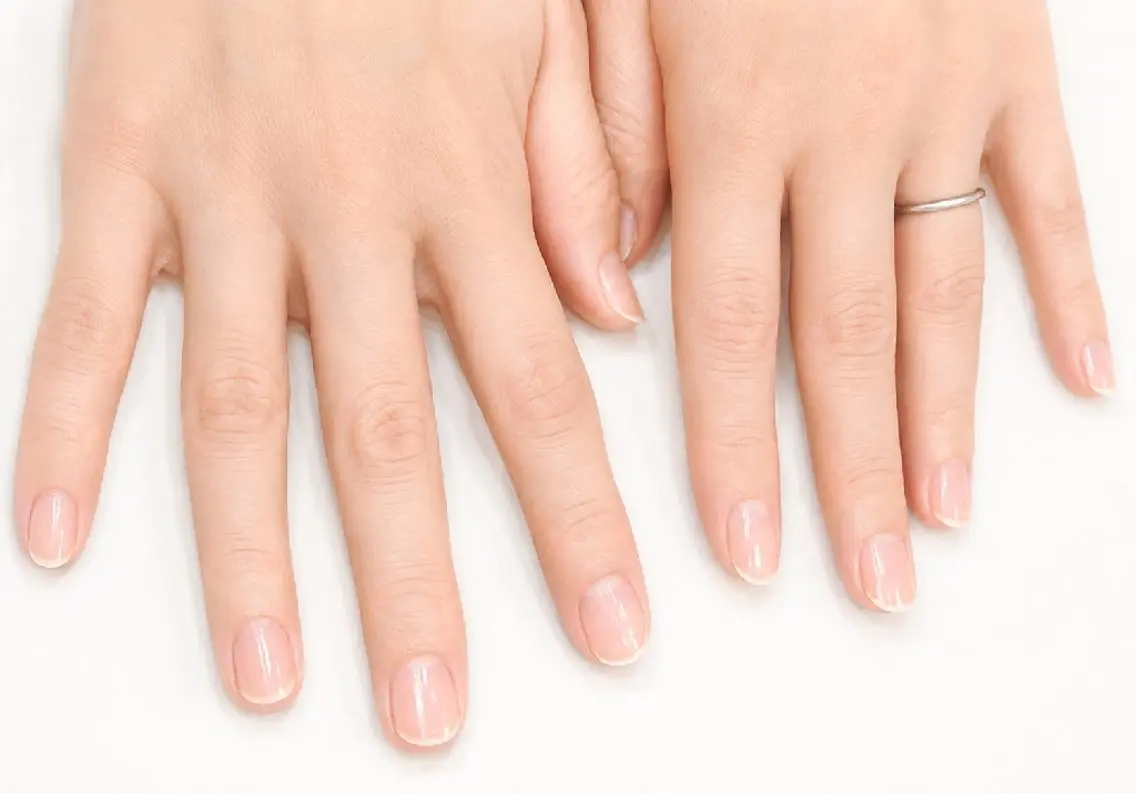 ネイル THIS NAILSのネイルデザイン