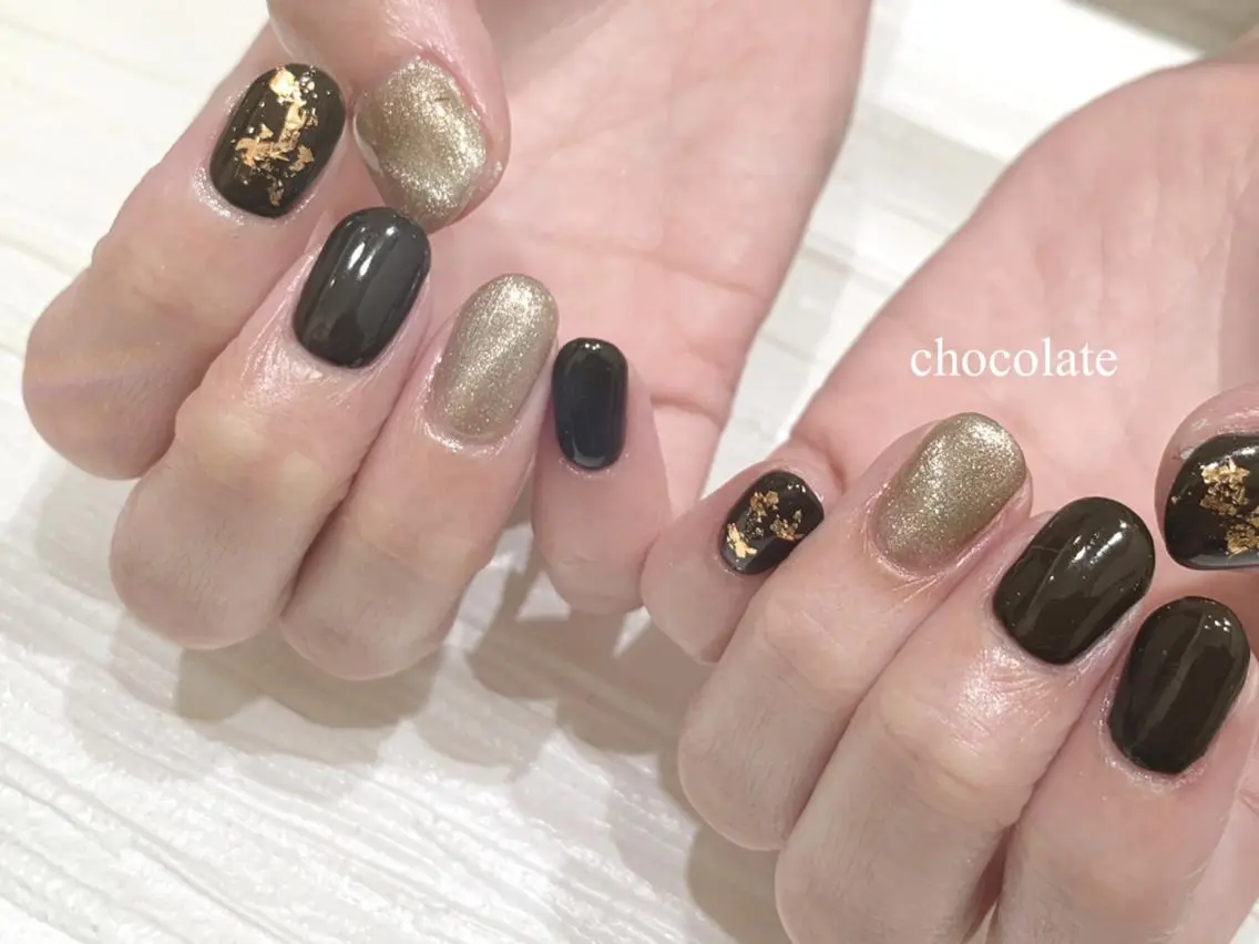 ショート m kaori𓃟のネイルデザイン