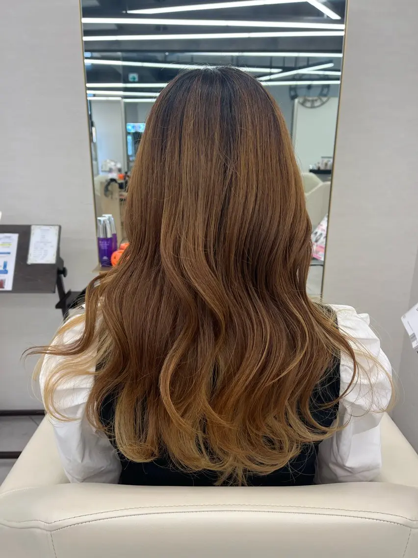 ロング 梶 久菜乃のヘアスタイル