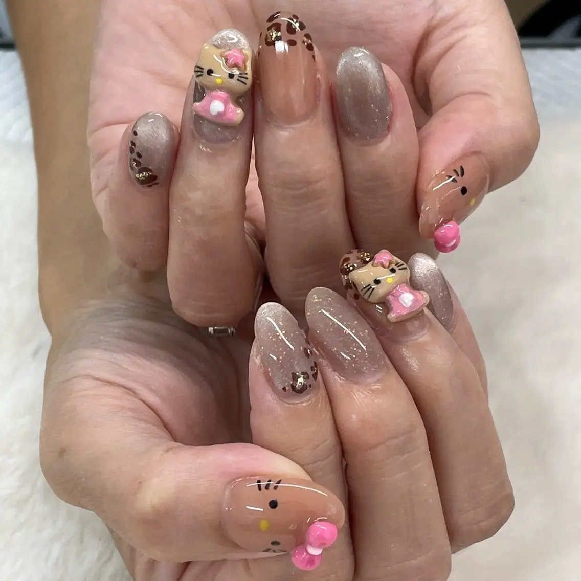 ネイル ハンドネイル ハンドケア 心斎橋Salon Epokkuのネイルデザイン