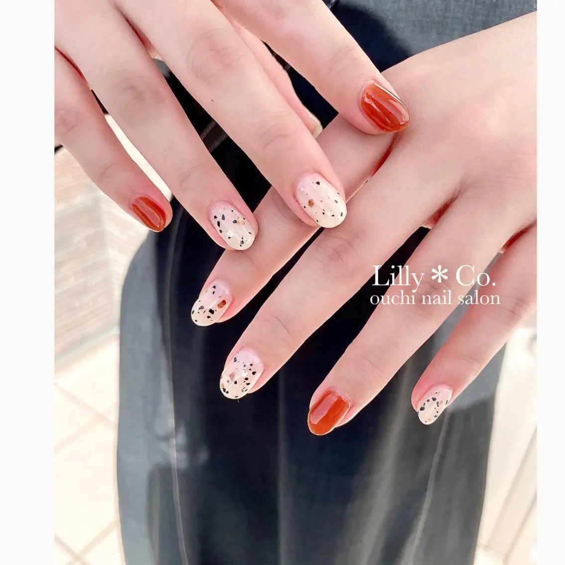 ネイル オレンジ ハンドネイル ハンドケア Lilly Co.のネイルデザイン