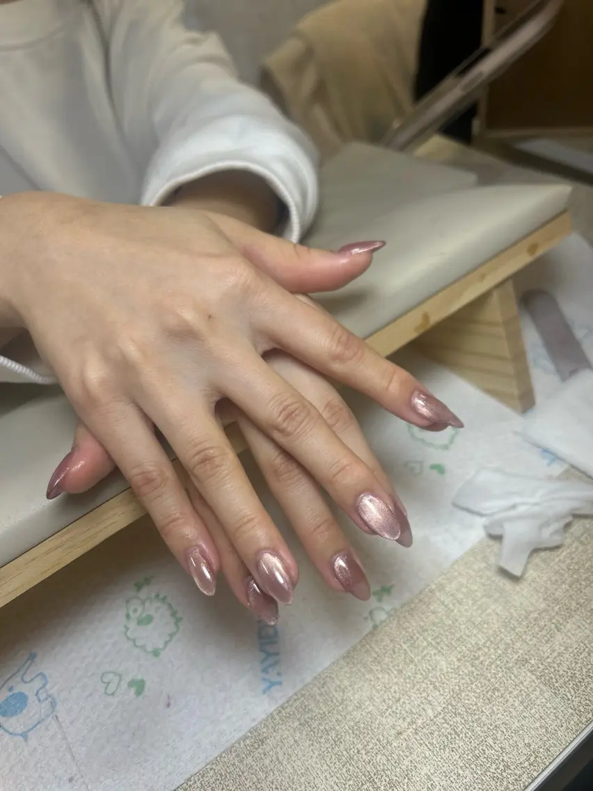 ネイル アートネイル チークネイル 長さ出し フレンチネイル ジェルネイル ハンドネイル ハンドケア 🦋new Nail🦋ニノのネイルデザイン