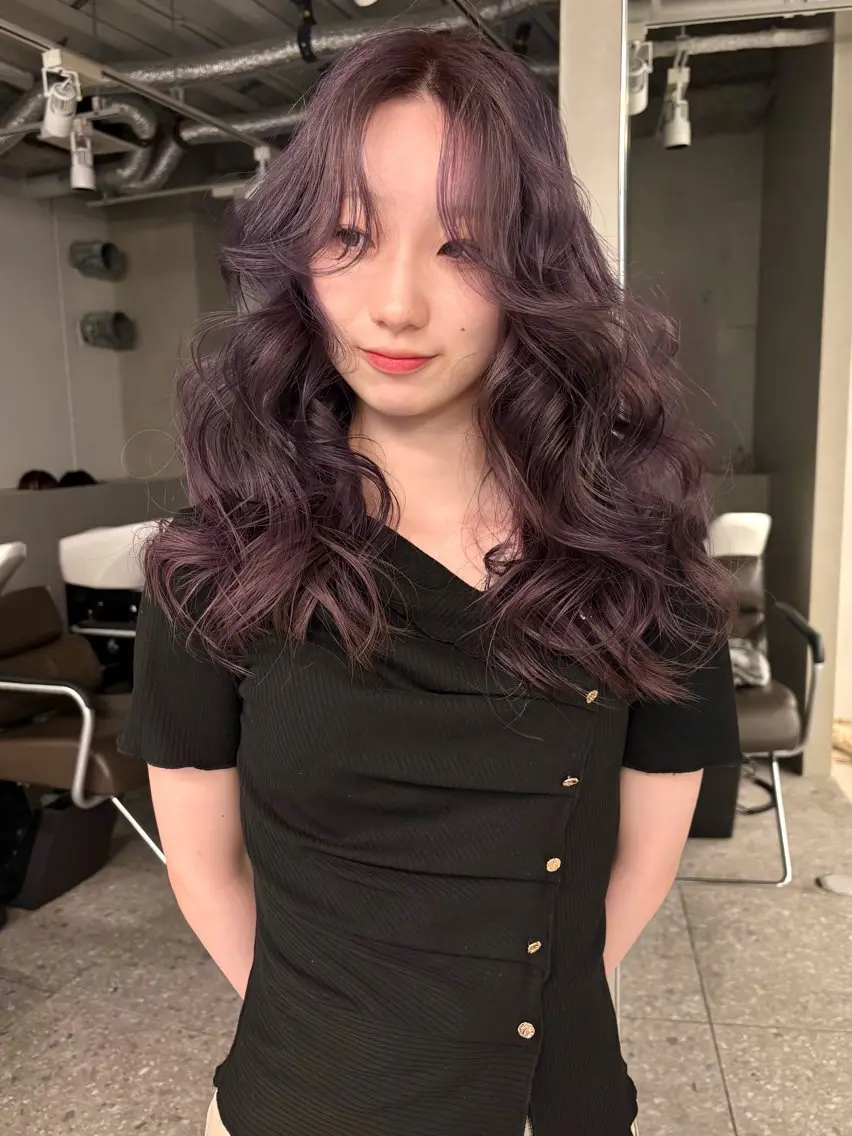 カラー カット ヘアカラー トリートメント YUUNA ハイトーンカラーのヘアスタイル