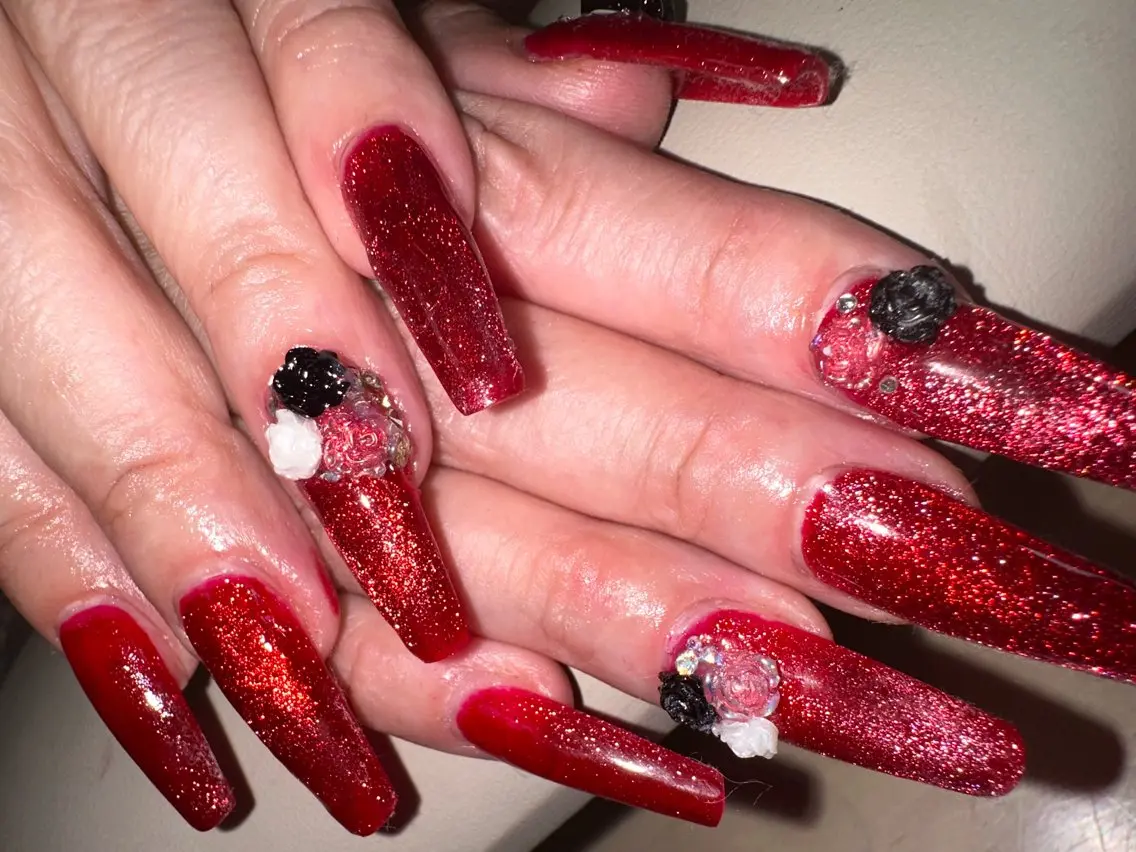 ロング YOKOSUKA NAILS💅🩶のネイルデザイン