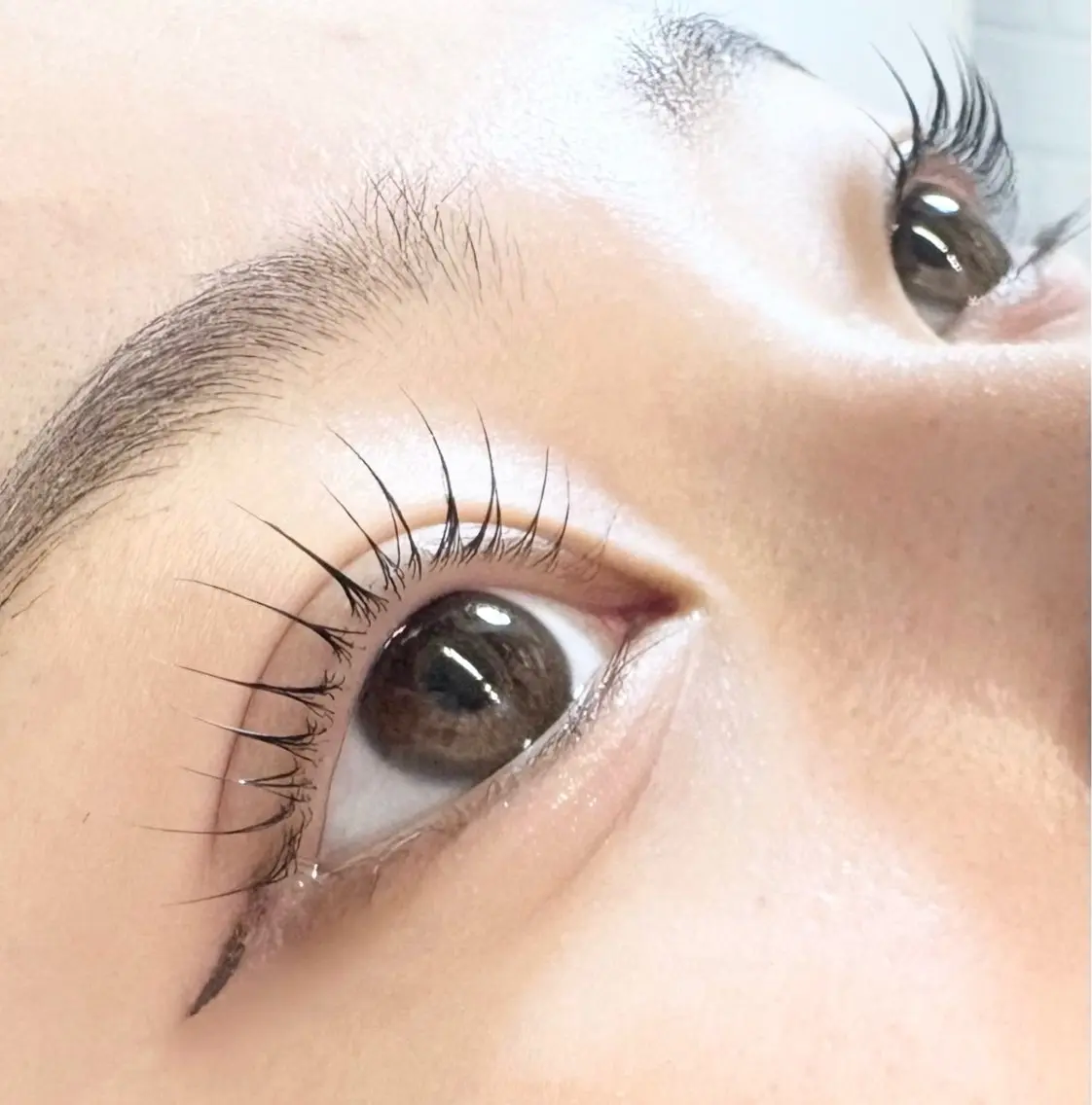 マツエク・マツパ 束感まつ毛 パリジェンヌラッシュリフト Neo beauty Rinkaのマツエク・マツパデザイン